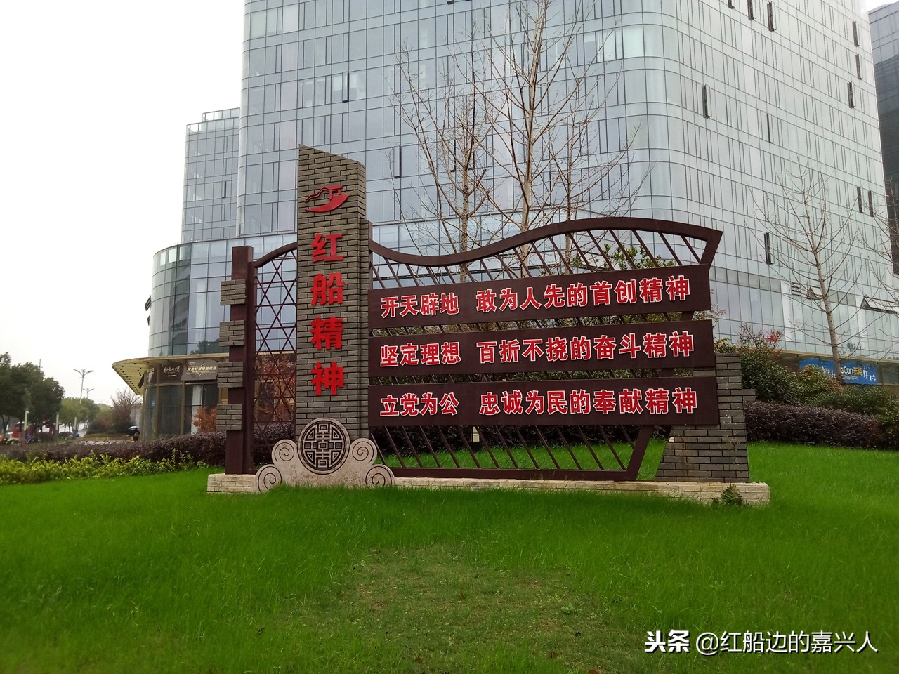 破壁机进水之后自己转,魅蓝手机变砖