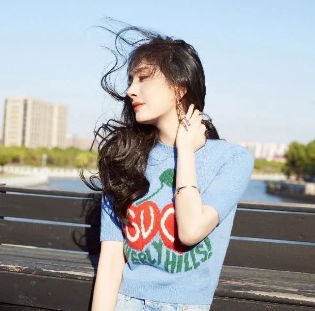 李佳琦曾对杨幂开黄腔,李佳琦和杨幂在直播间说了什么