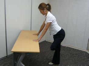 踝关节扭伤包扎,踝关节扭伤热敷