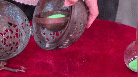 陀螺仪为什么滑不动屏幕,陀螺仪靠什么旋转