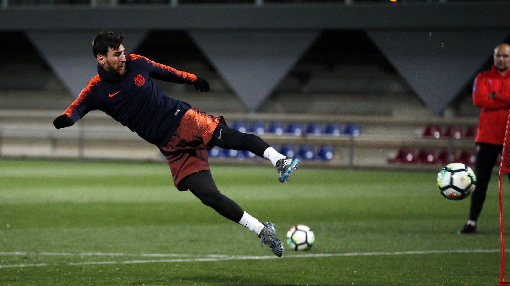 梅西大罗在足球界排名,梅西和c罗与大罗的差距