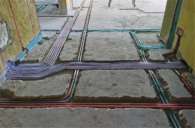 装修找熟人真的后悔吗,装修交给熟人去做靠谱吗