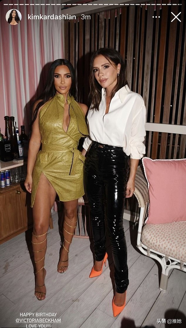 维多利亚贝嫂与奥尼尔,维多利亚亲吻小贝