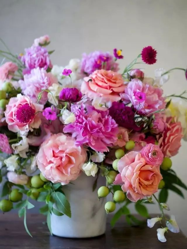 鲜花枯萎了先别扔,鲜花第二天发蔫