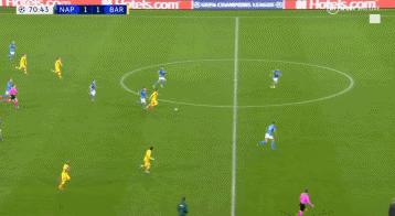 那不勒斯干爆巴萨后防,巴萨打不过拜仁