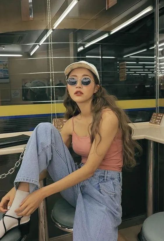 老爹裤的搭配才时髦,老爹裤让你显瘦又时髦