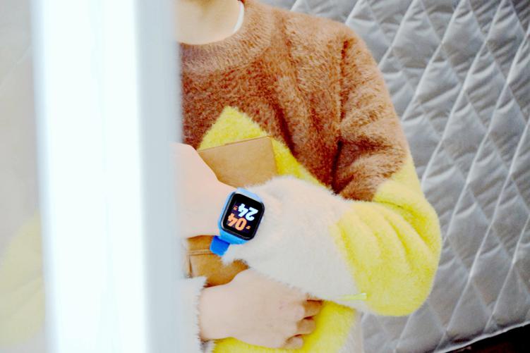 灏忓鍎跨鐢佃瘽鎵嬭〃f2,灏忓鍎跨鐢佃瘽鎵嬭〃A7鎭㈠鍑哄巶璁剧疆