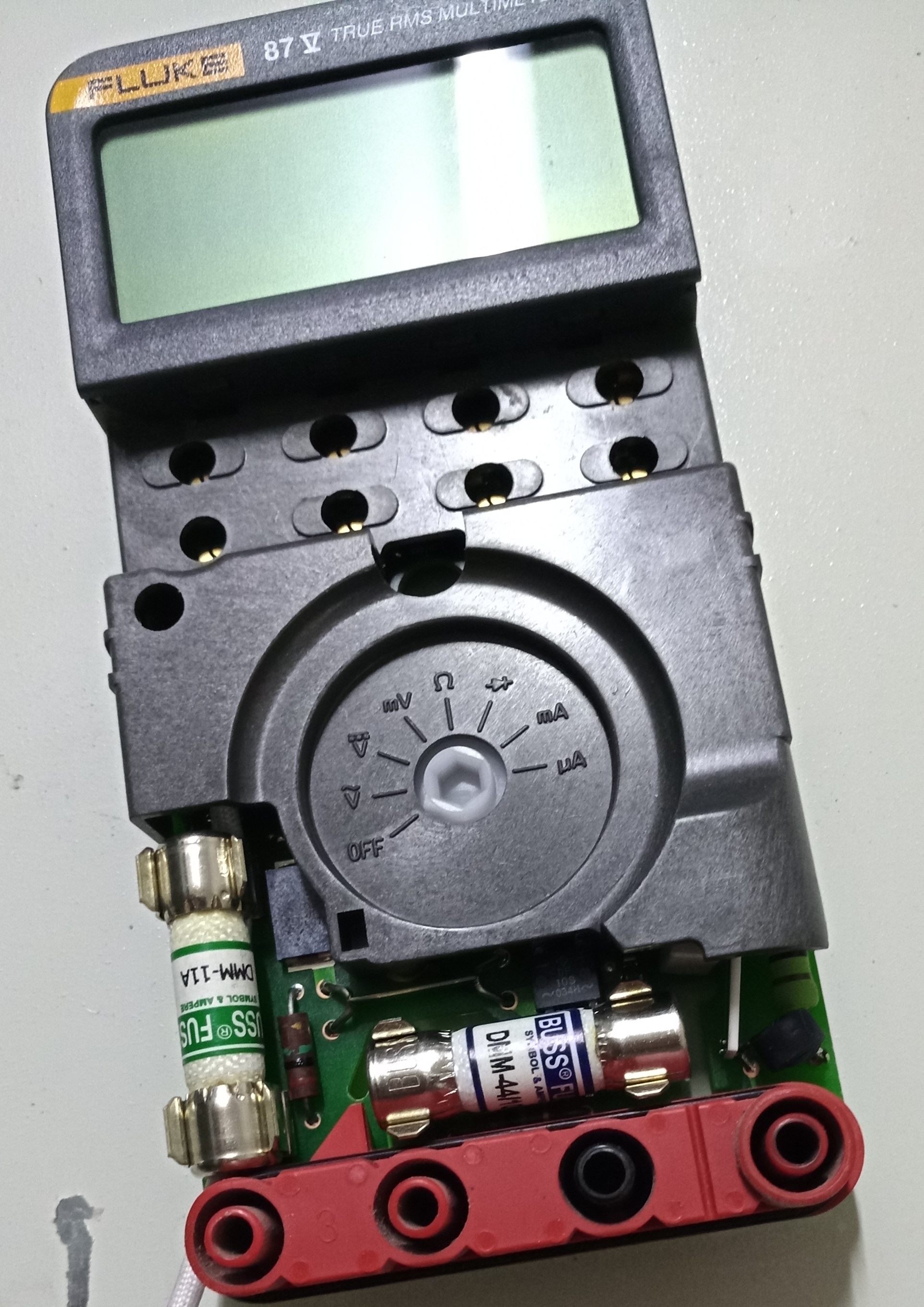 福禄克2万多万用表,福禄克87v拆解