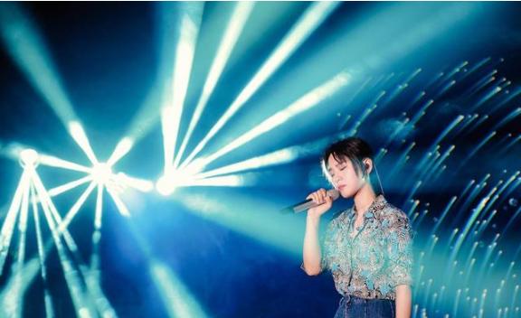 唱歌技巧:气息不足不稳,教你几个小妙招快速掌握它!