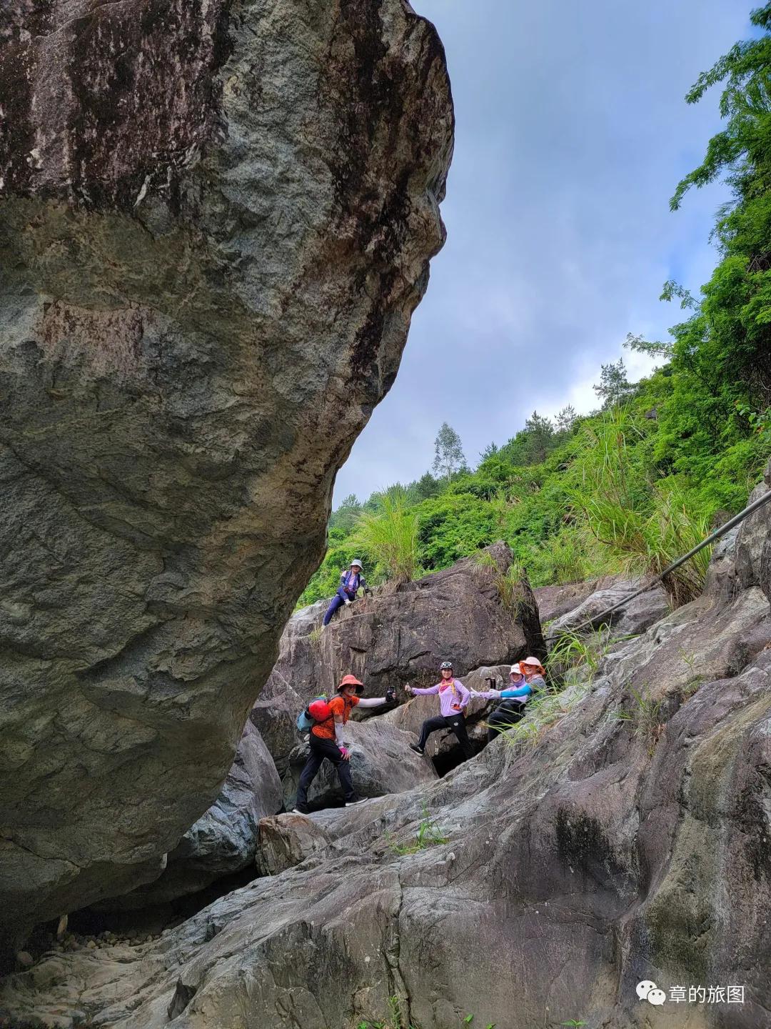 安溪野狼谷风景区,安溪野狼谷徒步