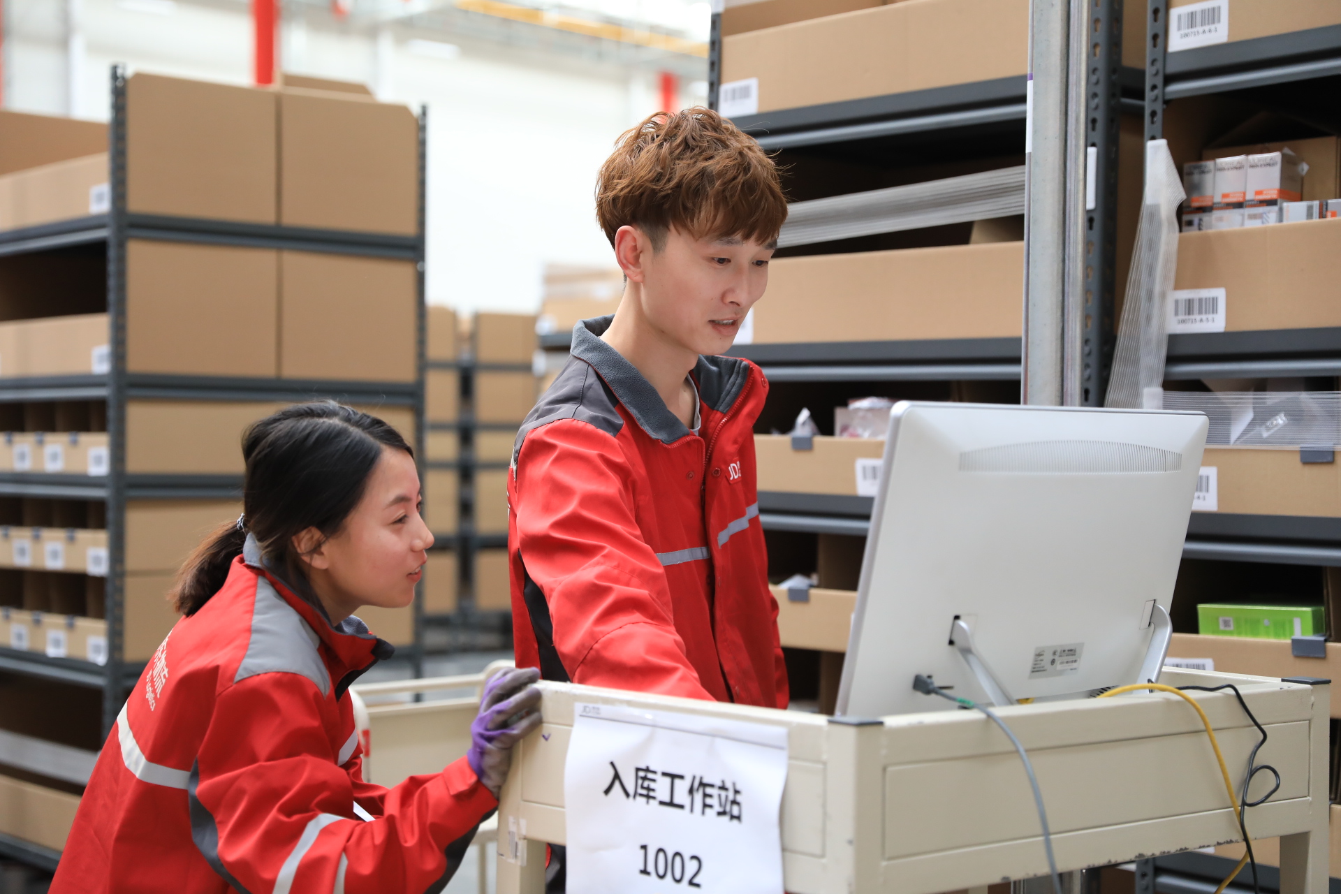 沈阳某村子一半人在世界500强工作,网友酸了:村里还招人吗