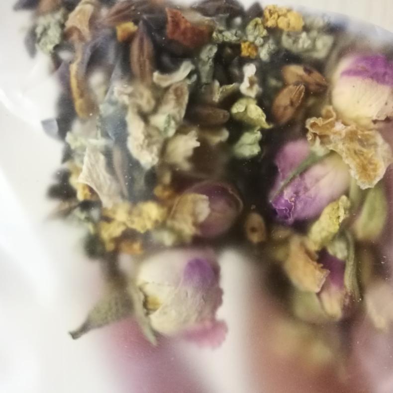 偷了办公室一款茶做测评，看了不吃亏