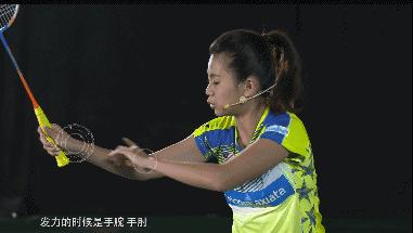 吴柳莹教羽毛球视频,吴柳莹反手高远球
