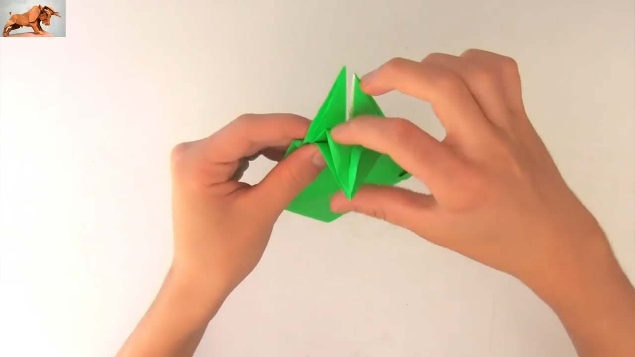 立体公牛折纸教程,凶猛公牛折纸