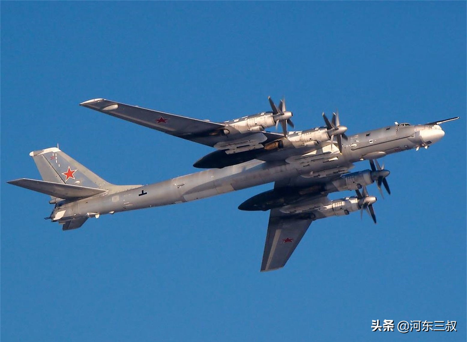 图95熊式轰炸机介绍,图95熊式轰炸机飞日本