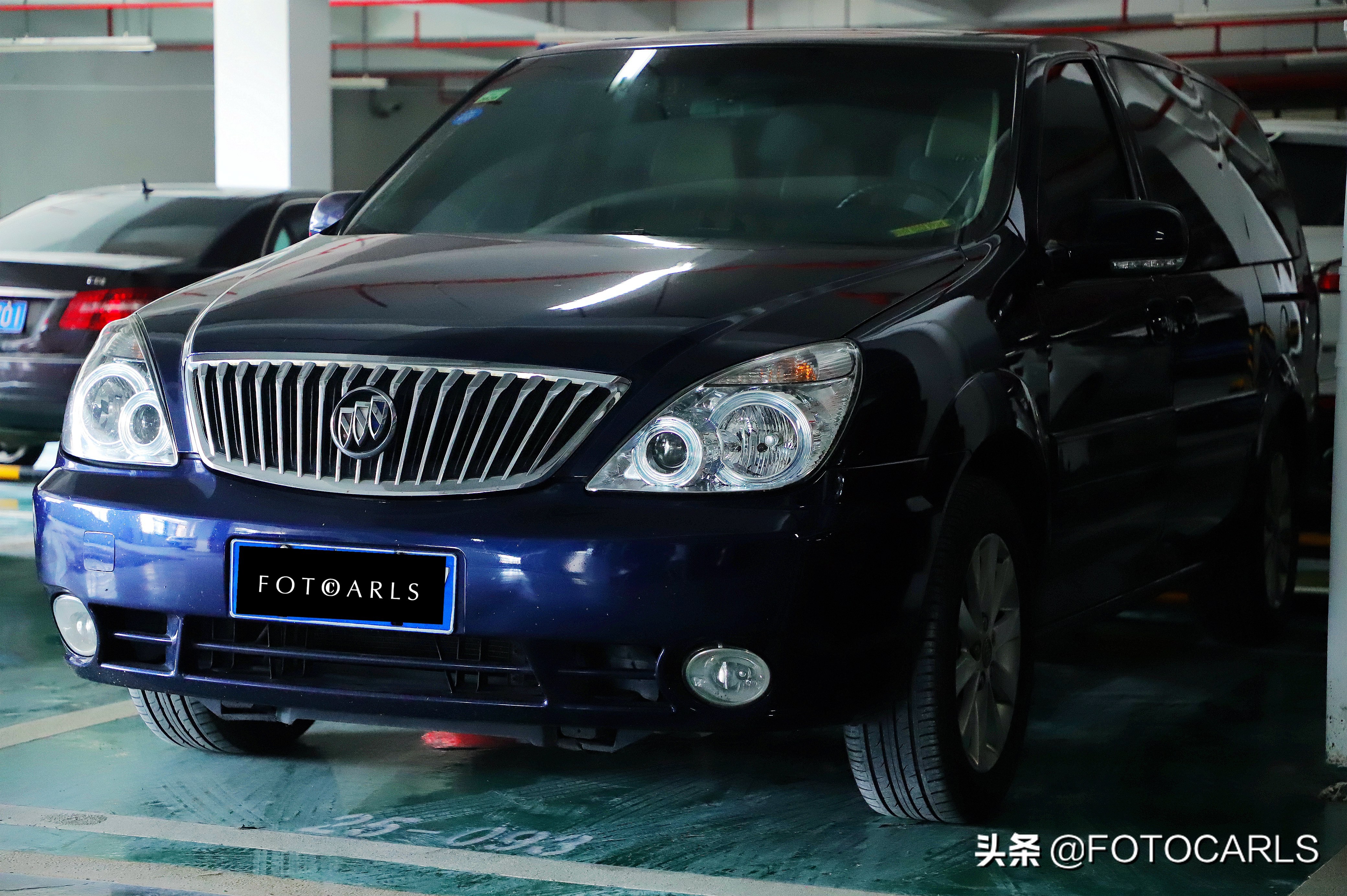 别克GL82.4L实拍,真正的美式商务大器,全靠国人掏腰包?