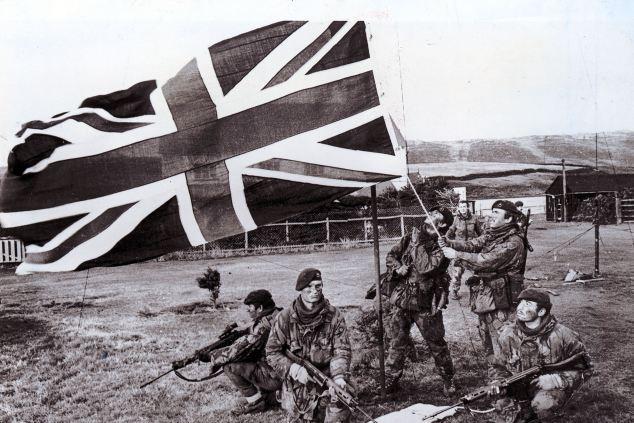 当年英国和阿根廷马岛之战,1982年阿马岛战争失败原因分析