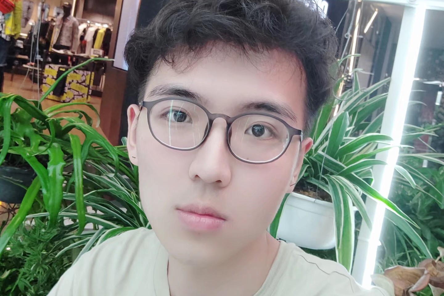 美妆博主近期推荐的护肤品,美妆博主推荐护肤品