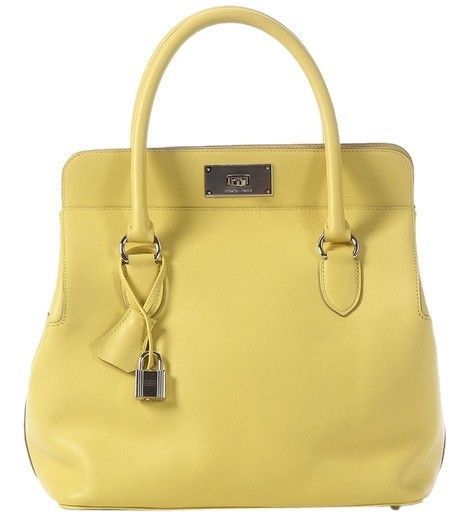 南宁买包包去哪里买呢,爱马仕kelly和铂金的区别