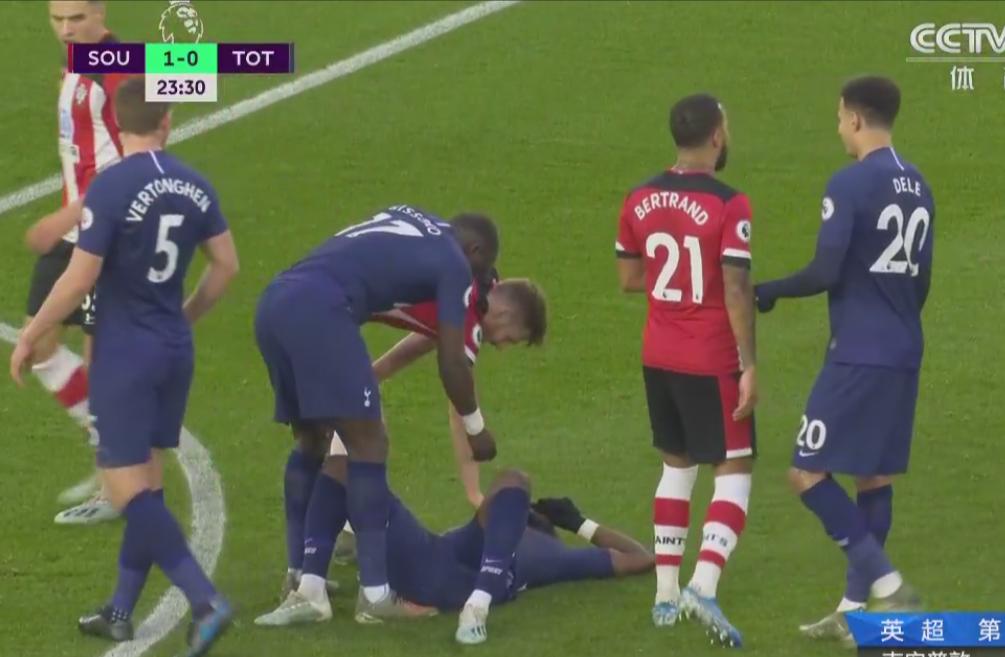 穆里尼奥的反击详解,战术复盘曼联