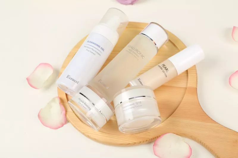 护肤品正确使用顺序图解,专家谈护肤品的正确使用方法