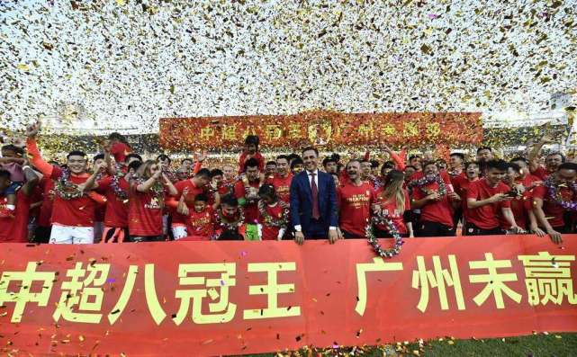 白国华恒大,白国华谈香港足球