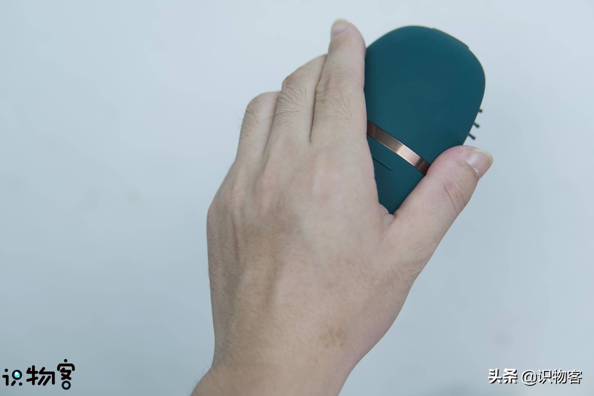 告别毛躁不刺激碎发神器,须眉mini负离子护发吹风机