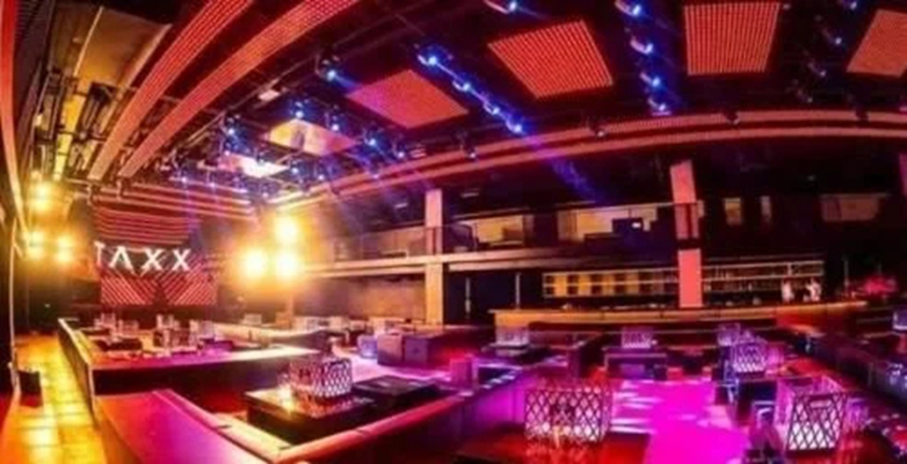 郑恺开豪华大酒吧,郑恺开夜店的视频大全