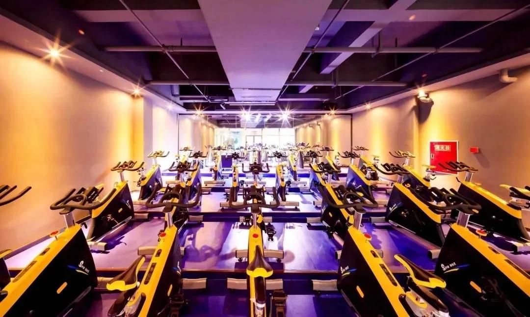 您护人民生命安全，我们愿您身体健康——成都健身机构感恩抗疫天使