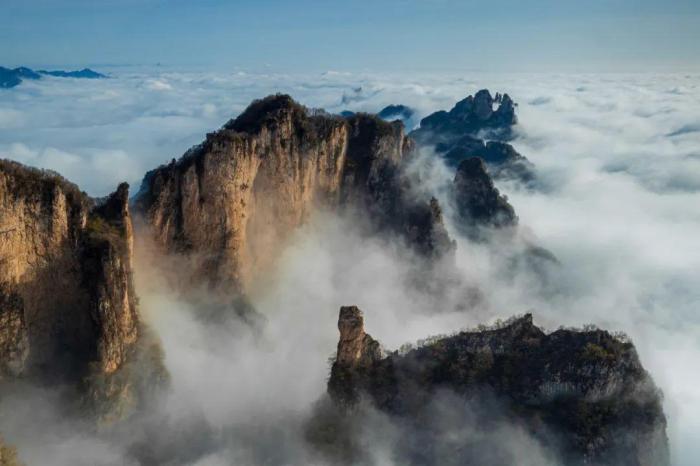 太行云顶王莽岭董事长尚东方简历,王莽岭云顶民宿