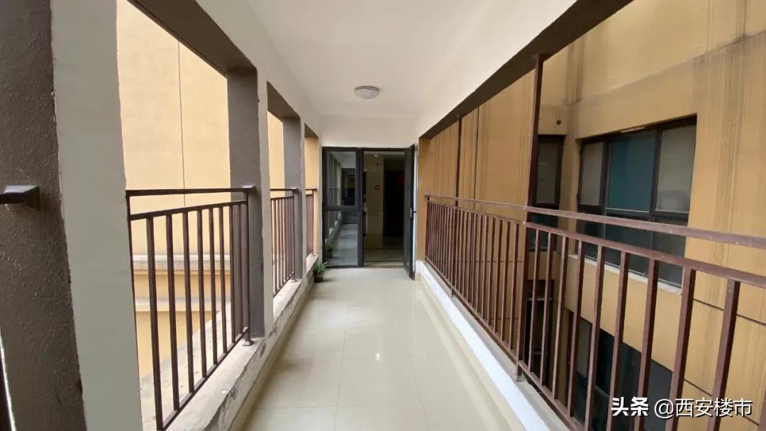 金辉世界城的二手房源为什么很多,金辉世界城首付2万起