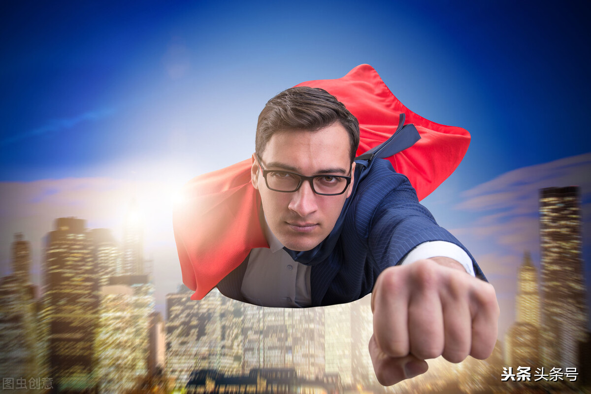 当生活陷入困境之时你会如何应对,如果你的人生已跌落谷底