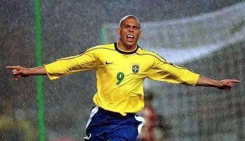 两大巨星完整版,76黄金一代十大巨星终章