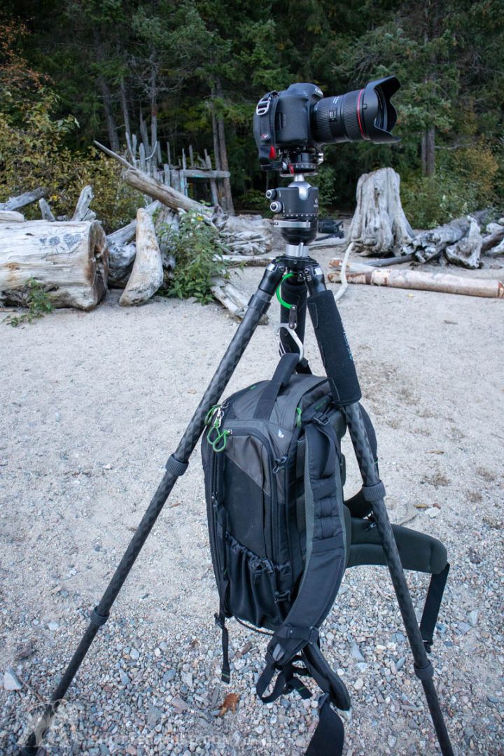 摄影初学者买三脚架要一步到位吗,摄影用三脚架