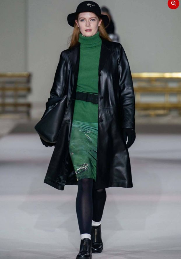 中式盘扣皮衣女刘雯,刘雯皮衣穿搭大合集