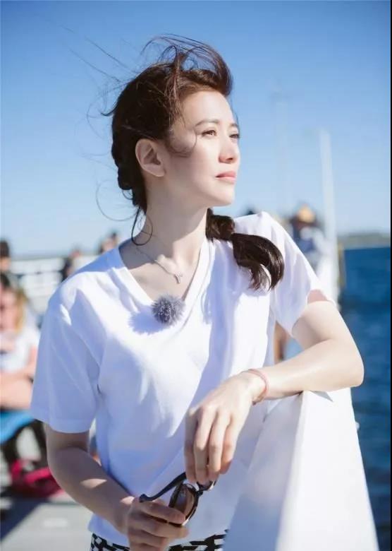 37岁女人法令纹严重怎么办,30脸上长细纹法令纹怎么办