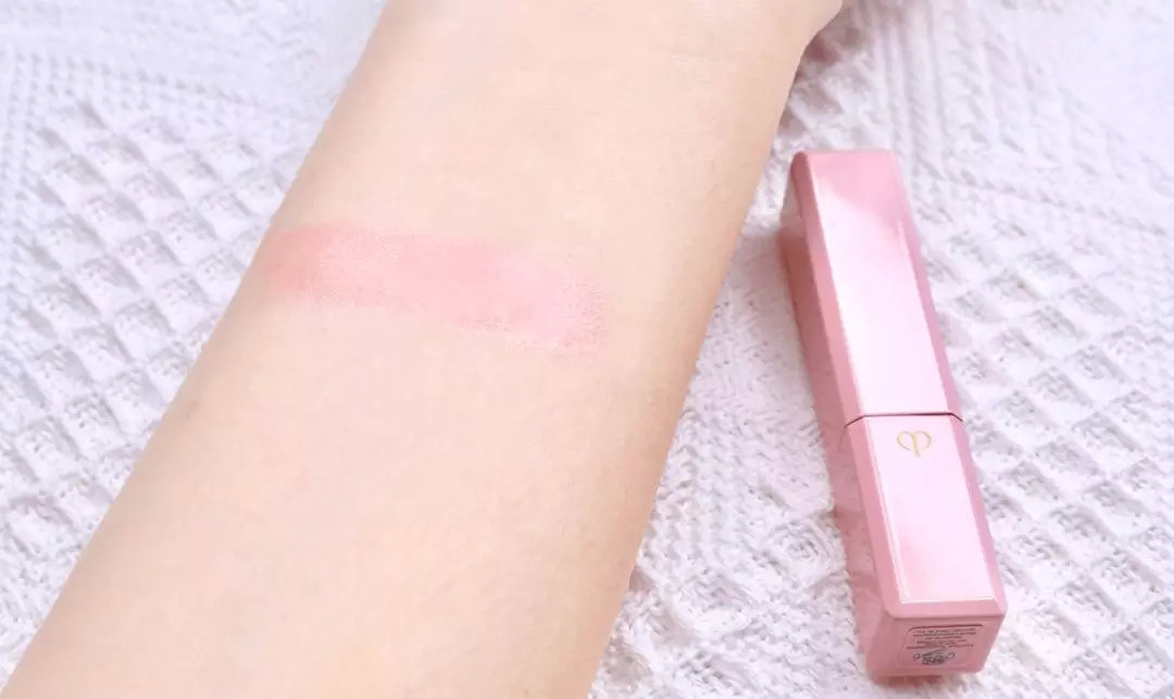 大牌唇膏推荐变色,唇膏测评红榜男士