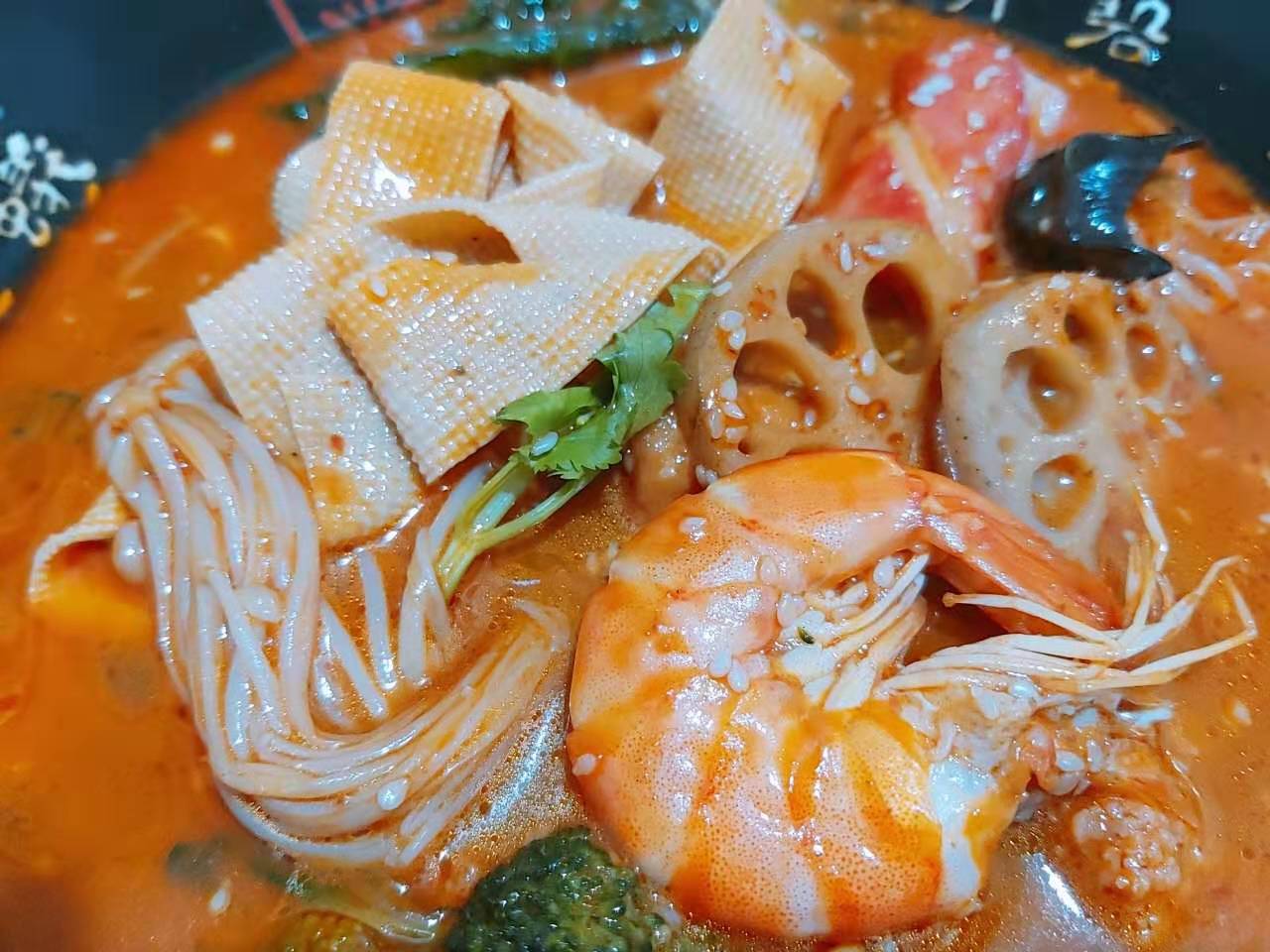 卤味小吃摆摊赚钱吗,摆摊什么小吃投资小最赚钱