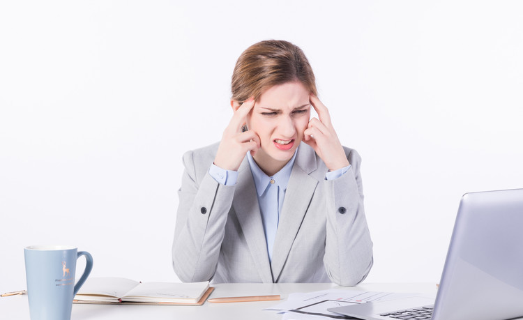 打完菲洛嘉小棕瓶能化妆吗,菲洛嘉适合跟小棕瓶一起打吗