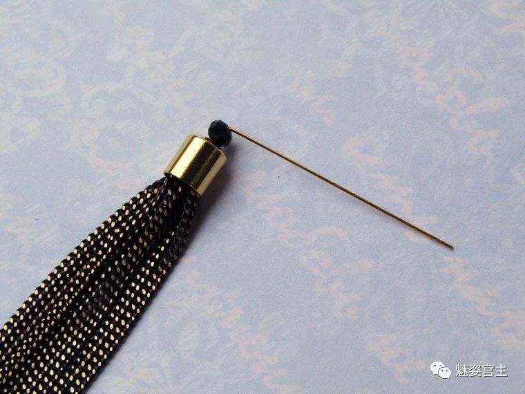 珠宝店的真丝流苏耳环，3步教你轻松完成