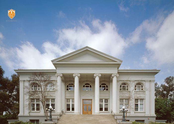 非诚勿扰专业女嘉宾穿搭,非诚勿扰戴眼镜的导师