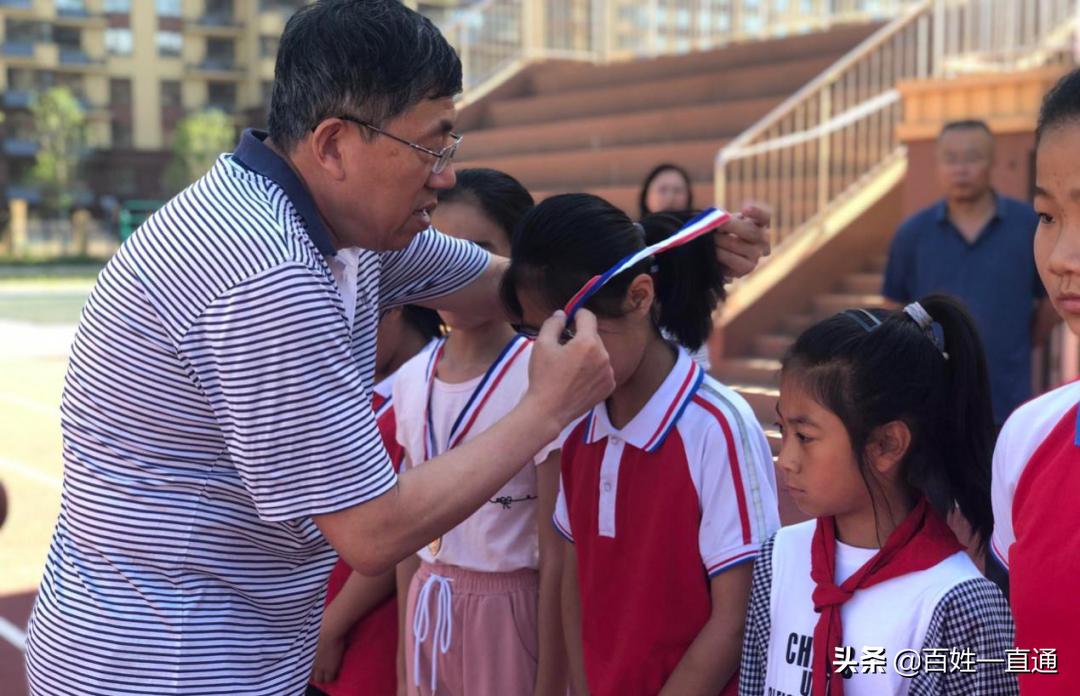 烟台莱山实验小学足球比赛,第四届区长杯足球烟台