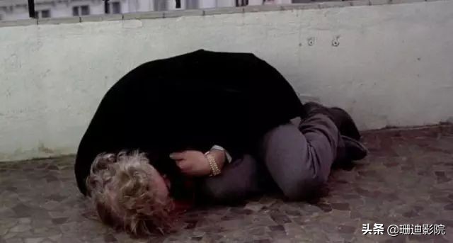 这样的大尺度R级片，注定在影史上留下浓重的一笔