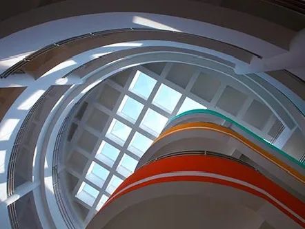 在一个学校读了9年怎么表达,在城南小学读书是种什么体验