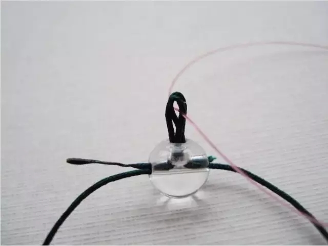 给手串换绳的方法,怎么快速给手串换绳