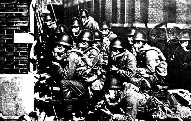 工地挖出50多具尸骨,工地挖出铁桶里面都是尸体