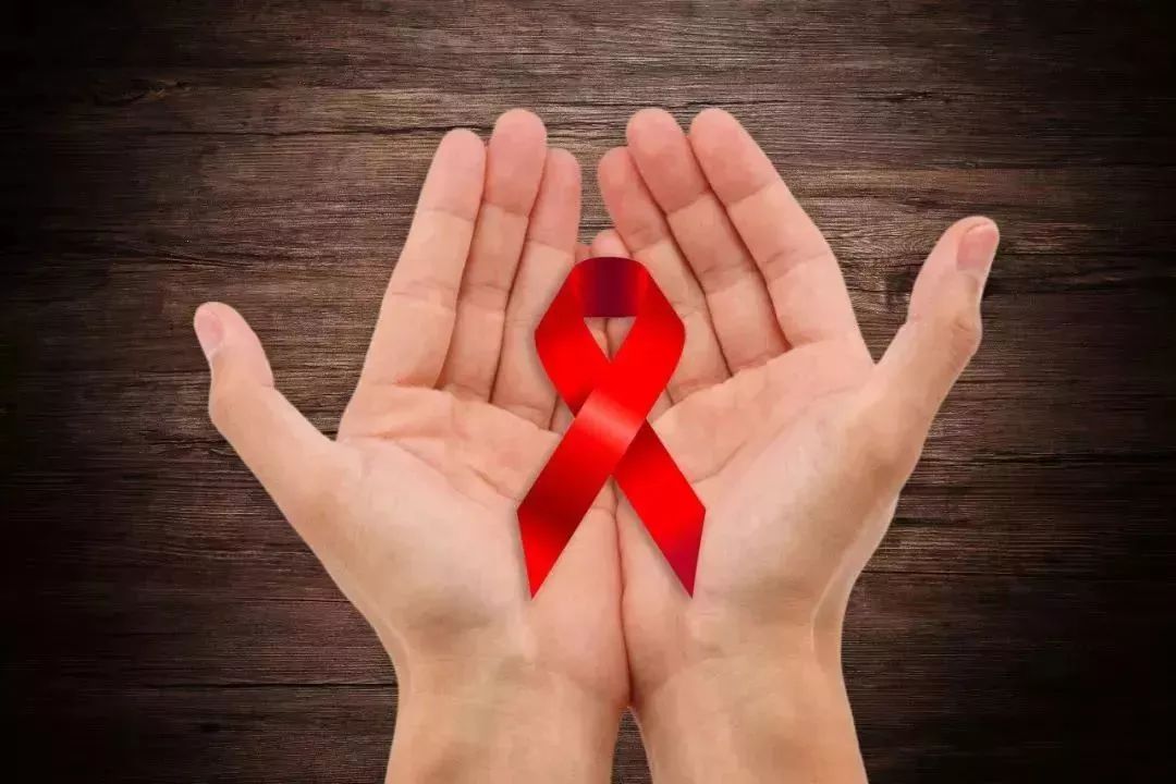 朋友圈刷屏的《千万不要拿生命去发生性关系》，记得可……