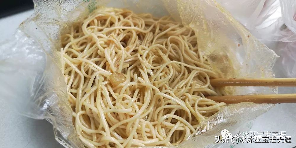 绿皮车成渝铁路上运行,川黔铁路最后的绿皮车