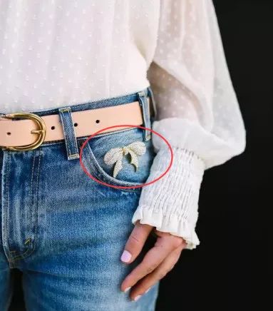 冬季胸针怎么戴,胸针百搭用法图解图片大全