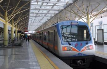 北京地铁来了视频,地铁来了开往春天的地铁